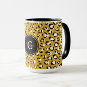 Modernes schickes GoldGeparddruck-Mustermonogramm Tasse (VorderseiteRechts)