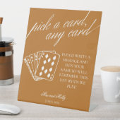 Modernes Schild für Hochzeitsspiele (In Situ)