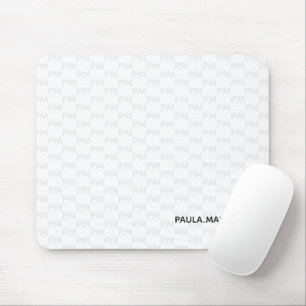 Modernes, Schlicht-weißes Monogramm-Muster Mousepad