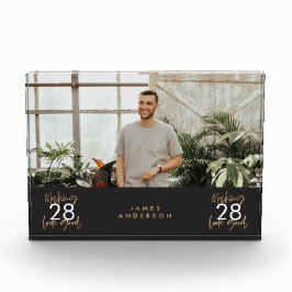 Modernes, schlichtes und elegantes Drehbuch zum Ge Fotoblock