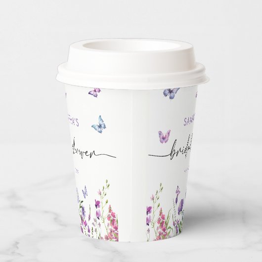 Modernes Schmetterlingszeichen Brautparty Begrüßun Pappbecher (Rechts)