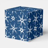 Modernes Schneeflocken Personalisiert Gefallen Ges Geschenkschachtel (Rückseite)