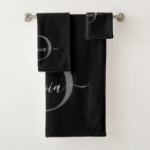 Modernes Schwarz-Grau-Silver-Monogramm-Skriptname Badhandtuch Set (Insitu)