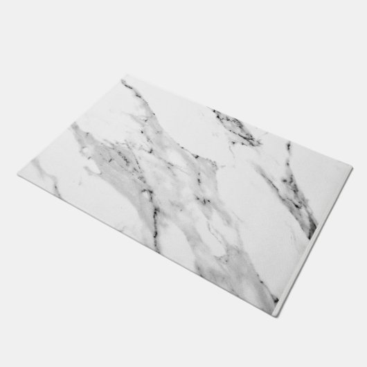 Modernes schwarz-graues Marmormuster Fußmatte (Schrägansicht)