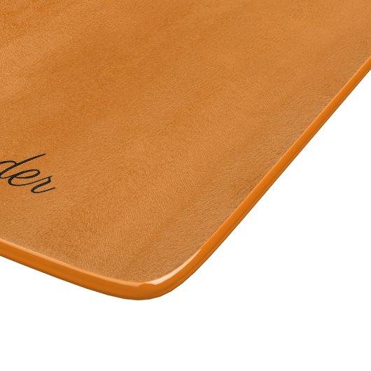 Modernes Schwarz-Schrift mit orangefarbenem Schwar Schneidebrett (Ecke)