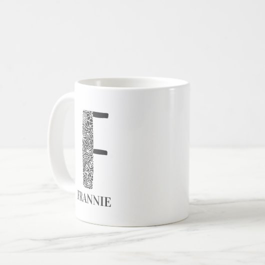Modernes Schwarz und Weiß, Initial F und Name Kaffeetasse (Vorderseite Links)
