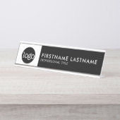 Modernes Schwarz und Weiß - Logo, Name, Titel hinz Schreibtischnamensplakette (Vorderseite )