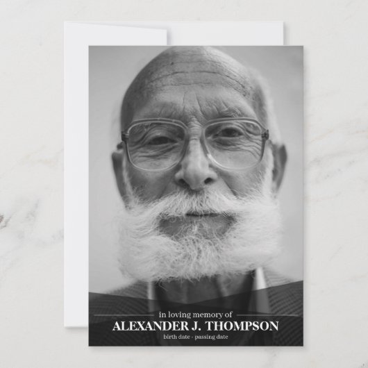 Modernes Schwarz-Weiß-Beerdigung für das liebende  Dankeskarte (Vorderseite)