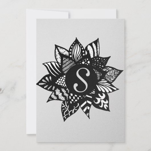 Modernes Schwarz-Weiß-Blumenmuster Zeichnend Muste Einladung (Rückseite)