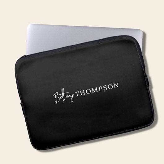 Modernes Schwarz-weiß-Chic-Monogramm Laptopschutzhülle