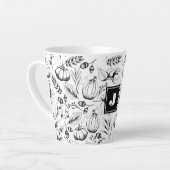 Modernes Schwarz-Weiß-Fall-Illustrationsmonogramm Milchtasse (Linke Ecke)