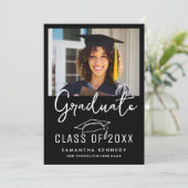 Modernes Schwarz-Weiß-Foto 2025 Grad Cap Ankündigung (Stehend Vorderseite)