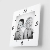 Modernes Schwarz-Weiß-Foto Quadratische Wanduhr (Winkel)