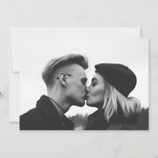 Modernes Schwarz-Weiß-Foto Save the Date Einladung (Rückseite)