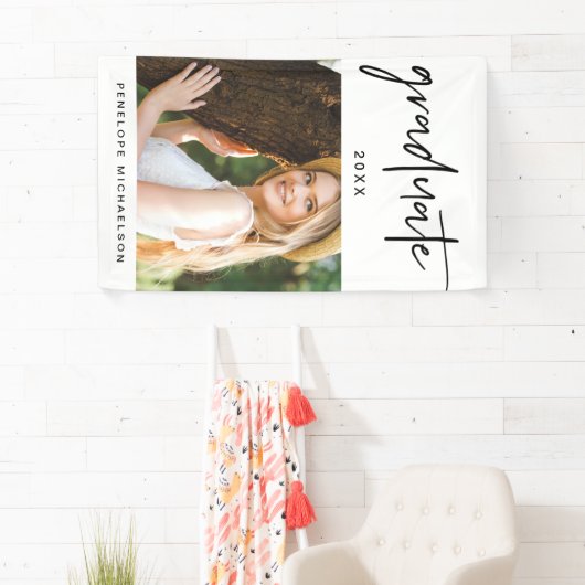 Modernes Schwarz-Weiß-Graduate-Script-Foto Banner (Insitu)