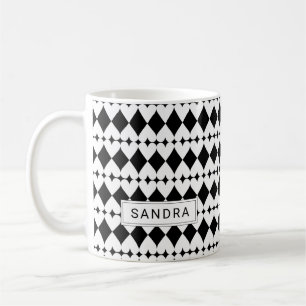 Modernes Schwarz-Weiß-Herzmuster Personalisiert Kaffeetasse