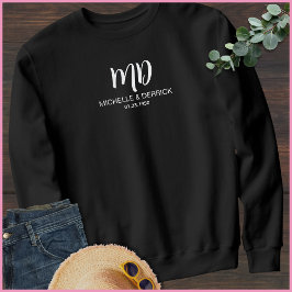 Modernes Schwarz-Weiß-Monogramm Name Husband Sweatshirt