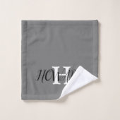 Modernes Schwarz-Weiß-Monogramm Name Newlyweds B Badhandtuch Set (Waschlappen)