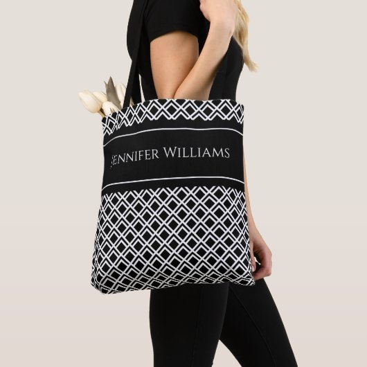 Modernes Schwarz-Weiß-Muster Tasche (Von Nahem)