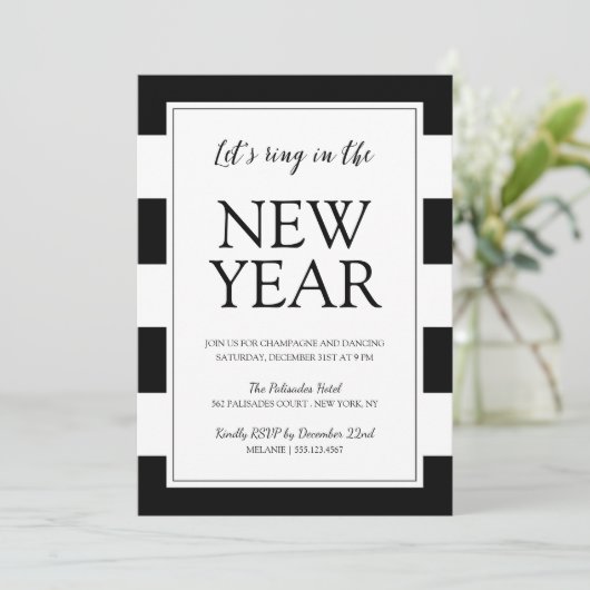 Modernes Schwarz-Weiß-Neujahrsfest-Party lädt ein Einladung (Stehend Vorderseite)