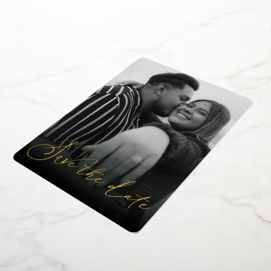 Modernes Schwarz-Weiß-Save the Date Folieneinladung (Gedreht)