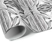 Modernes Schwarz-weißes Abstraktes geometrisches M Geschenkpapier (Rolleneckpunkt)