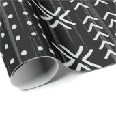 Modernes, Schwarz-weißes afrikanisches Muster Geschenkpapier (Rolleneckpunkt)