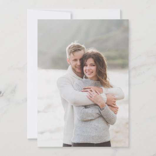 Modernes Schwarz-weißes Botanisches Script Vellum  Einladung (Rückseite)