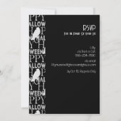 Modernes Schwarz-weißes elegantes Halloween-Party Einladung (Rückseite)