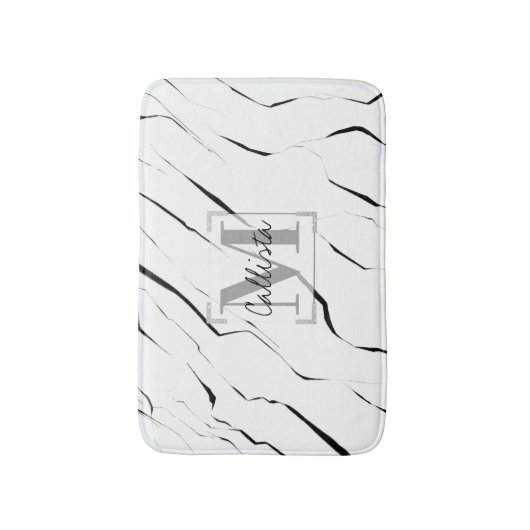 Modernes Schwarz-weißes Marmormonogramm Badematte (Vorderseite Vertikal)