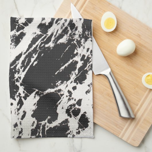 Modernes, Schwarz-weißes Marmorsteinmuster Geschirrtuch (Viertel Falte)