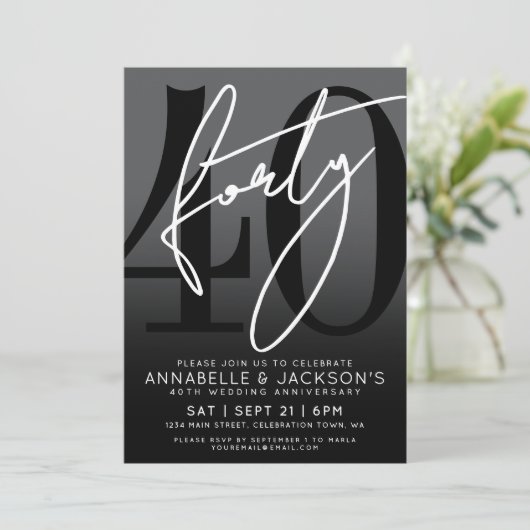 Modernes Schwarz-weißes Party zum 40. Jubiläum Einladung (Stehend Vorderseite)