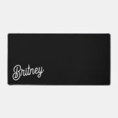 Modernes Schwarz-weißes Personalisiertes Monogramm Schreibtischunterlage (Vorderseite)