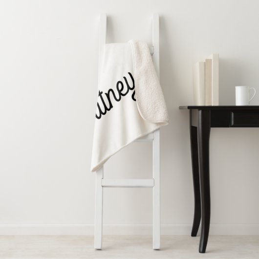 Modernes Schwarz-weißes Personalisiertes Monogramm Sherpadecke (Beispiel)
