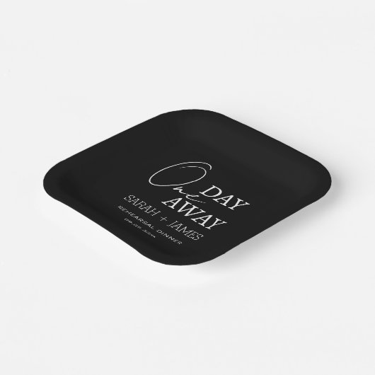 Modernes, Schwarz-weißes Probe-Dinner Pappteller (Gewinkelt)