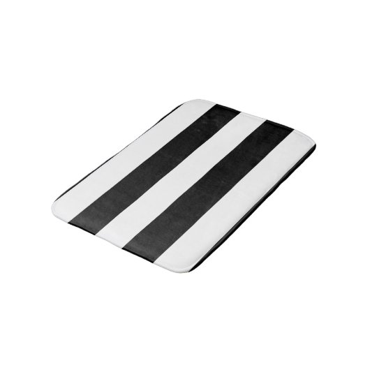 Modernes Schwarz-weißes Streifen-Muster Badematte (Schrägansicht)