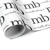 Modernes Schwarz-weißes Trendy Script Initial Mono Geschenkpapier (Rolleneckpunkt)
