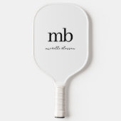 Modernes Schwarz-weißes Trendy Script Initial Mono Pickleball Schläger (Rückseite)