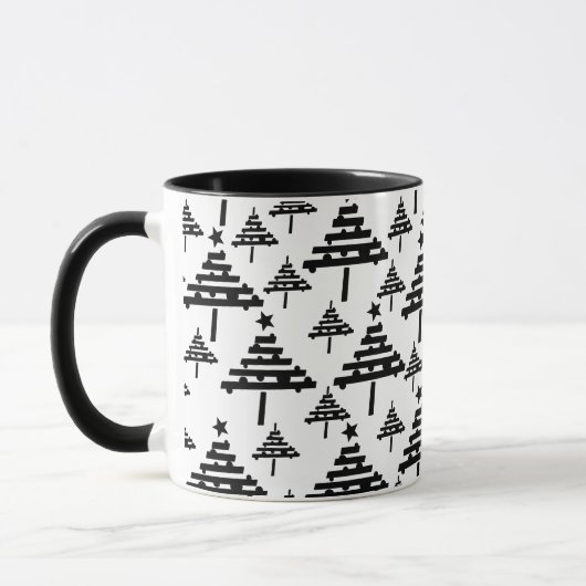 Modernes Schwarz-weißes Weihnachtsbaummuster Tasse (Links)