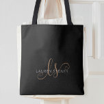 Modernes Schwarzes Gold Feminin Script Mit Monogra Tasche<br><div class="desc">Modernes Black Gold Feminine Script Mit Monogramm Tote Tasche. Diese moderne,  elegante Tasche mit Ihrem individuellen Monogramm und Namen ist einfach zu personalisieren.</div>