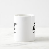 Modernes Schwarzes Monogramm Name Text Minimal für Kaffeetasse (Mittel)
