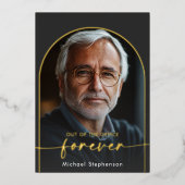 Modernes Schwarzes Pensionsstipendium-Party Folieneinladung (Vorderseite)