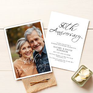Modernes Schwarzes Script-Foto zum 50. Hochzeitsta Einladung