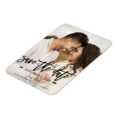 Modernes Schwarzes Script Save the Date Hochzeitss Magnet (Linke Seite)