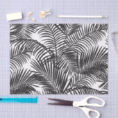 Modernes schwarzes tropisches Palmemuster Seidenpapier (Handwerk)