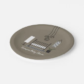 Modernes Schwarzes + Weiße Pappteller (Schrägansicht)