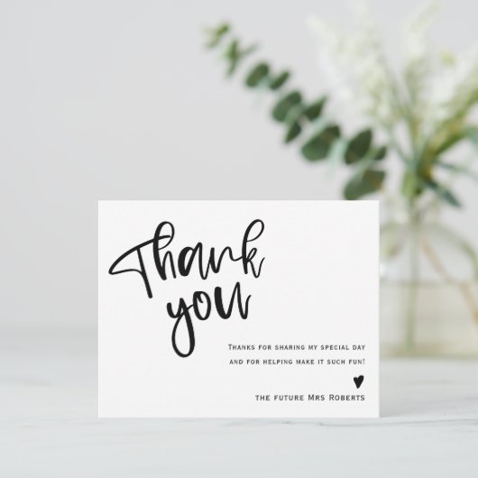 Modernes Schwarzweiß-Brautparty Vielen Dank Dankeskarte (Stehend Vorderseite)