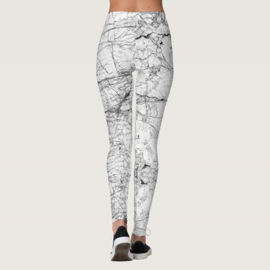 Modernes Schwarzweiss-Imitat-Marmormuster Leggings (Rückseite)