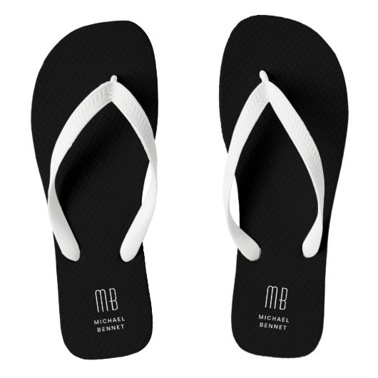Modernes Schwarzweiß-Weiß-Monogramm Badesandalen (Fußbett)