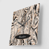 Modernes, schwirres Watercolor Braunes Schwarzes M Quadratische Wanduhr (Winkel)